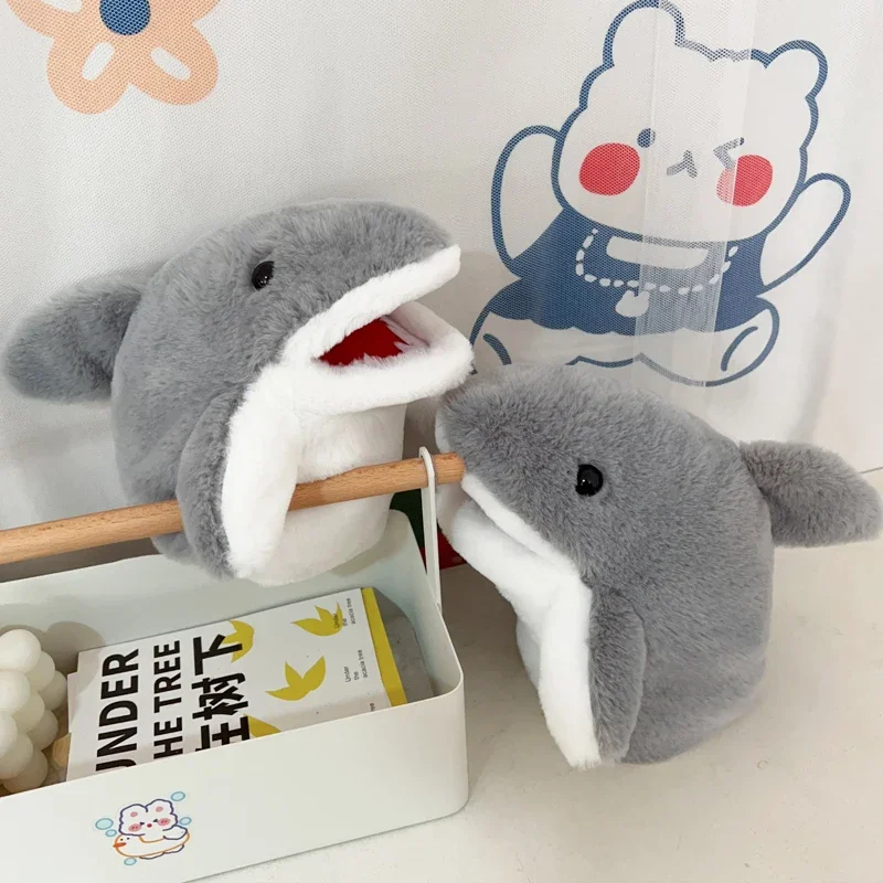 16cm Soft Cute Shark Hand Puppet Plush Toy Artificial Shark Plush Toy Interactive Stuffed Animal Gift for Boys Girls Room Decor